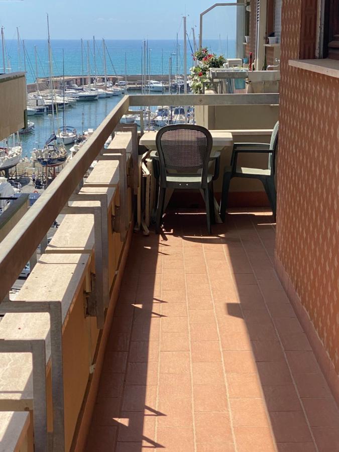 Lucia House Mare Nettuno Apartment Exterior photo